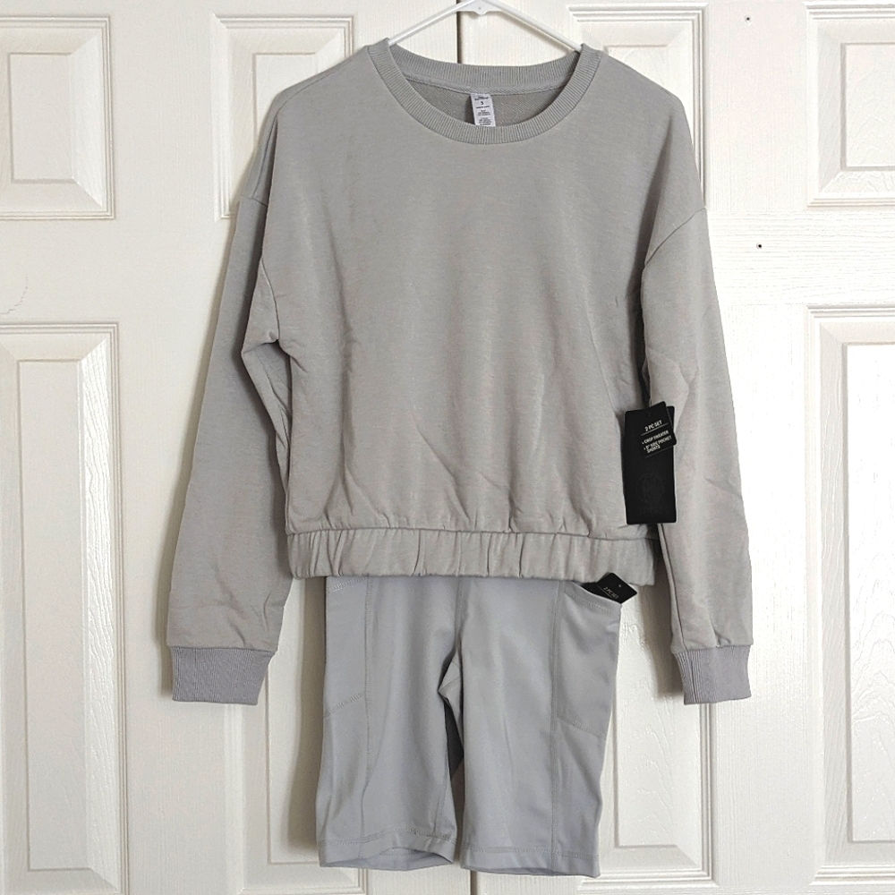 *NWT* 90 Degree by Reflex Two Piece Set - S
